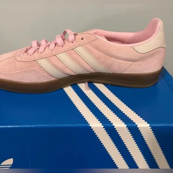 adidas gazelle silver green womens ADIDAS - Adidas Gazelle Pink Women | 152 Store main image 1
